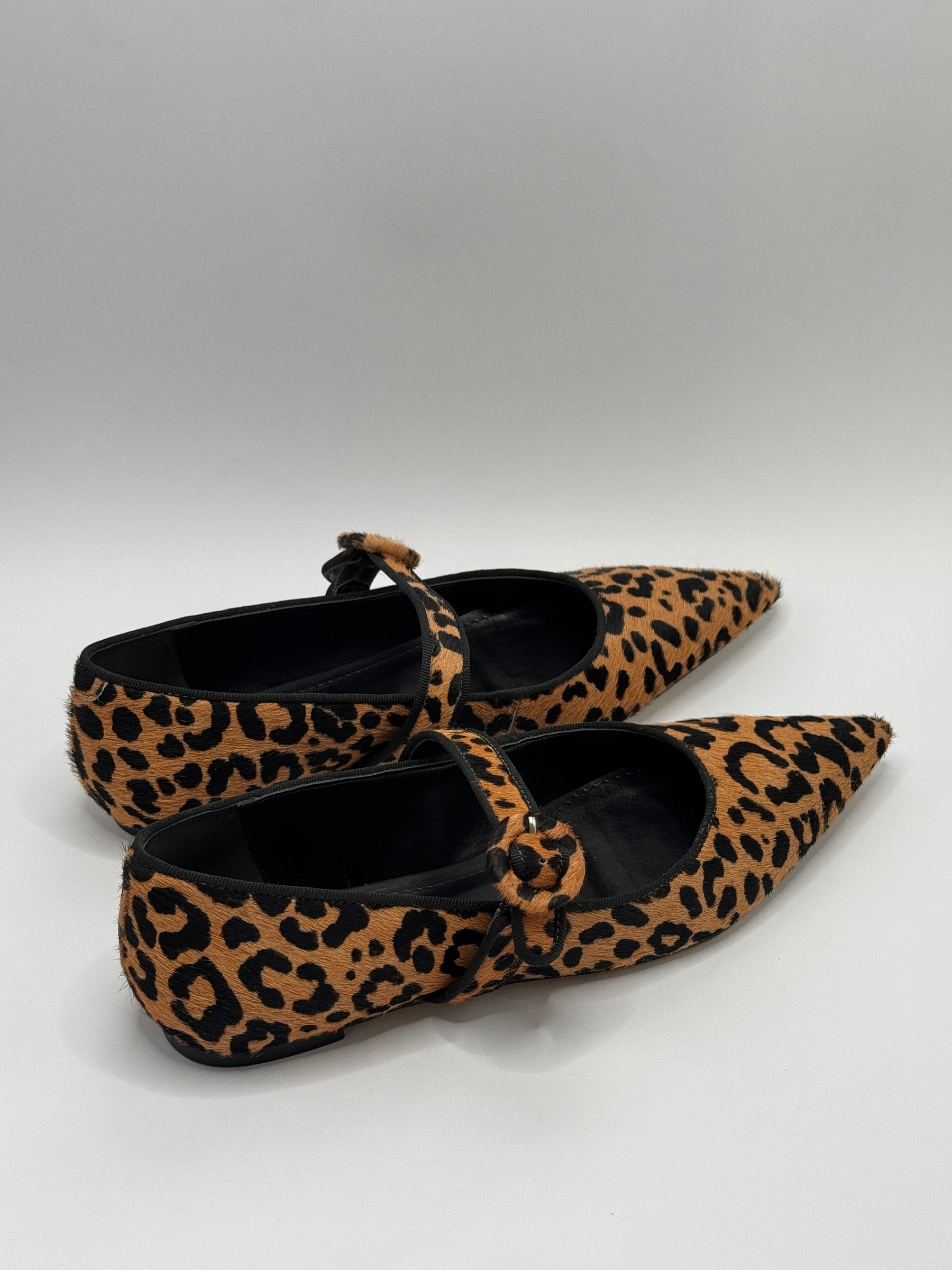 Sapatilha Onça Pelo - Claudia Albuquerque Shoes