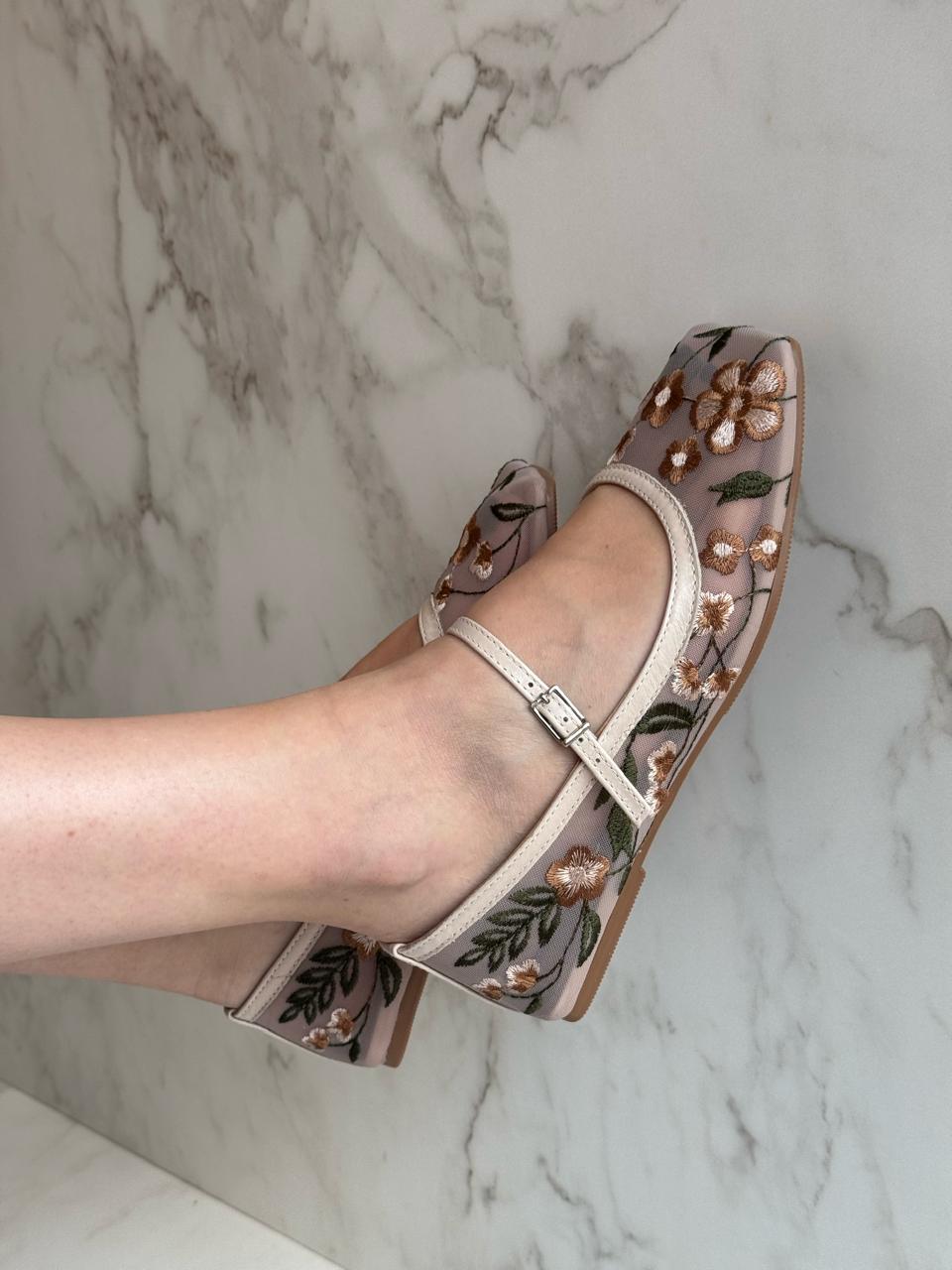 Sapatilha Manoela Floral - Claudia Albuquerque Shoes