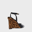 Scarpin Slingback Heritage Salto em Pelo Anabela Couro Verniz Preto - CARRANO