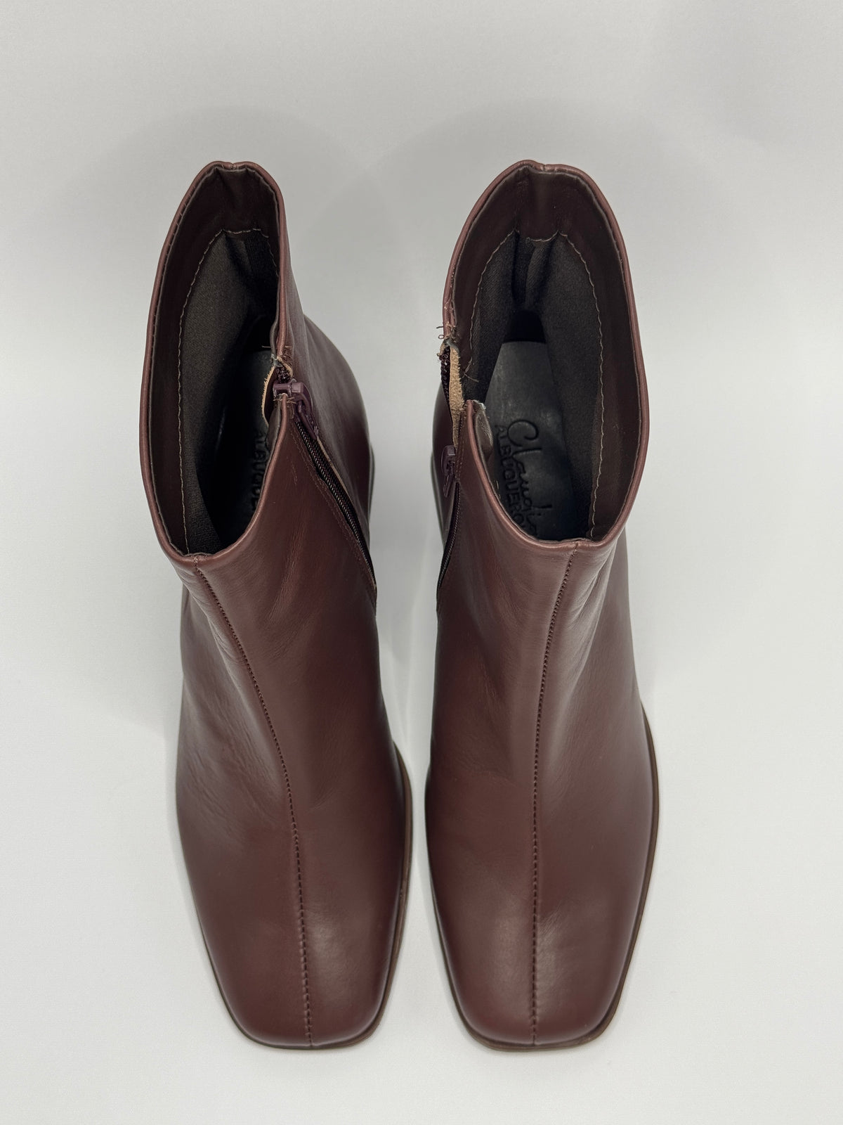 Bota Merlot - Claudia Albuquerque Shoes