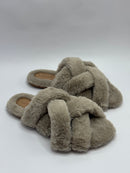 Pantufa Fendi - Claudia Albuquerque Shoes