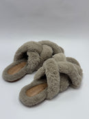 Pantufa Fendi - Claudia Albuquerque Shoes