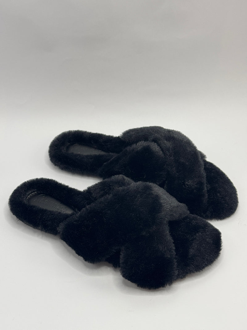 Pantufa Preta - Claudia Albuquerque Shoes