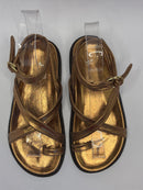 Papete Pelica Dourada - Claudia Albuquerque Shoes