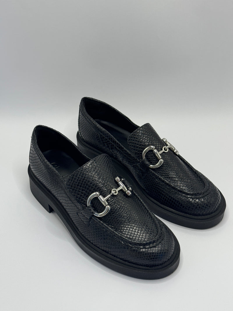 Loafer Preto Croco - Claudia Albuquerque Shoes