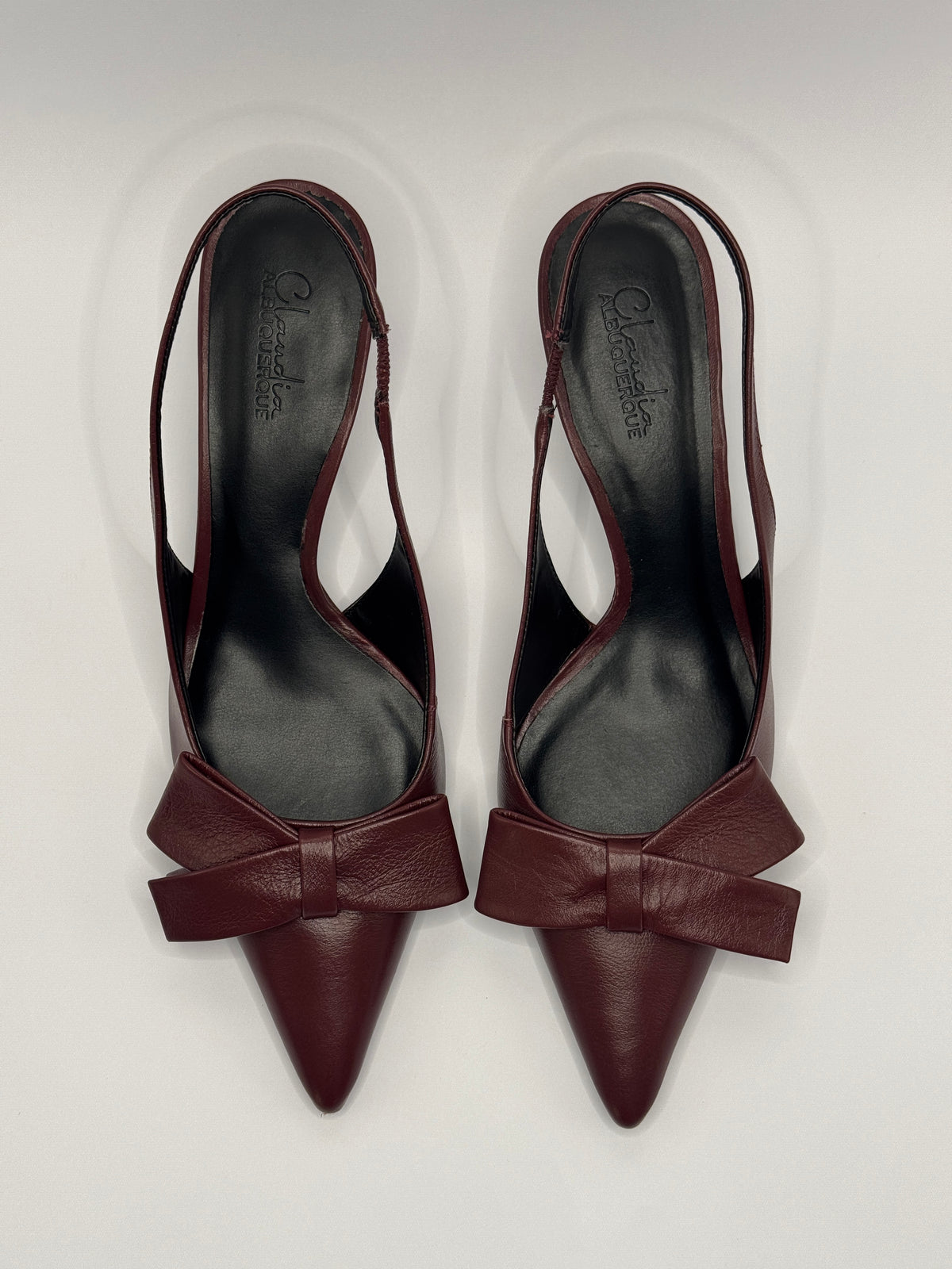 Scarpin Laço Merlot - Claudia Albuquerque Shoes