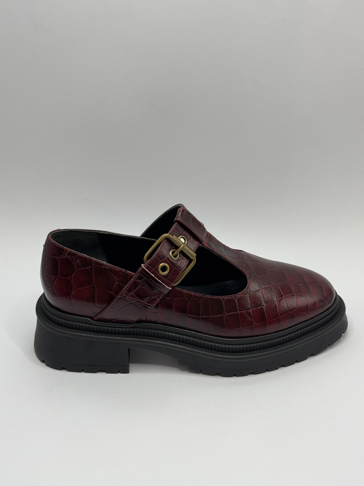 Loafer Croco Merlot - Claudia Albuquerque Shoes
