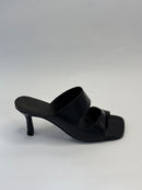 Tamanco Dedinho- Claudia Albuquerque Shoes