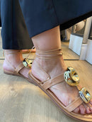 Sandália Amarrações com Detalhe em Dourado - Vicenza