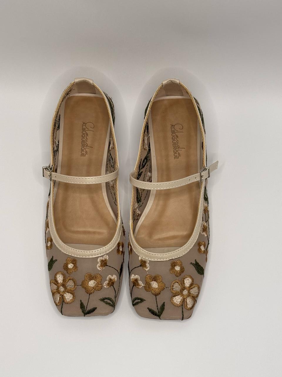 Sapatilha Manoela Floral - Claudia Albuquerque Shoes