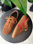 Tênis Camurça Havana - Claudia Albuquerque Shoes